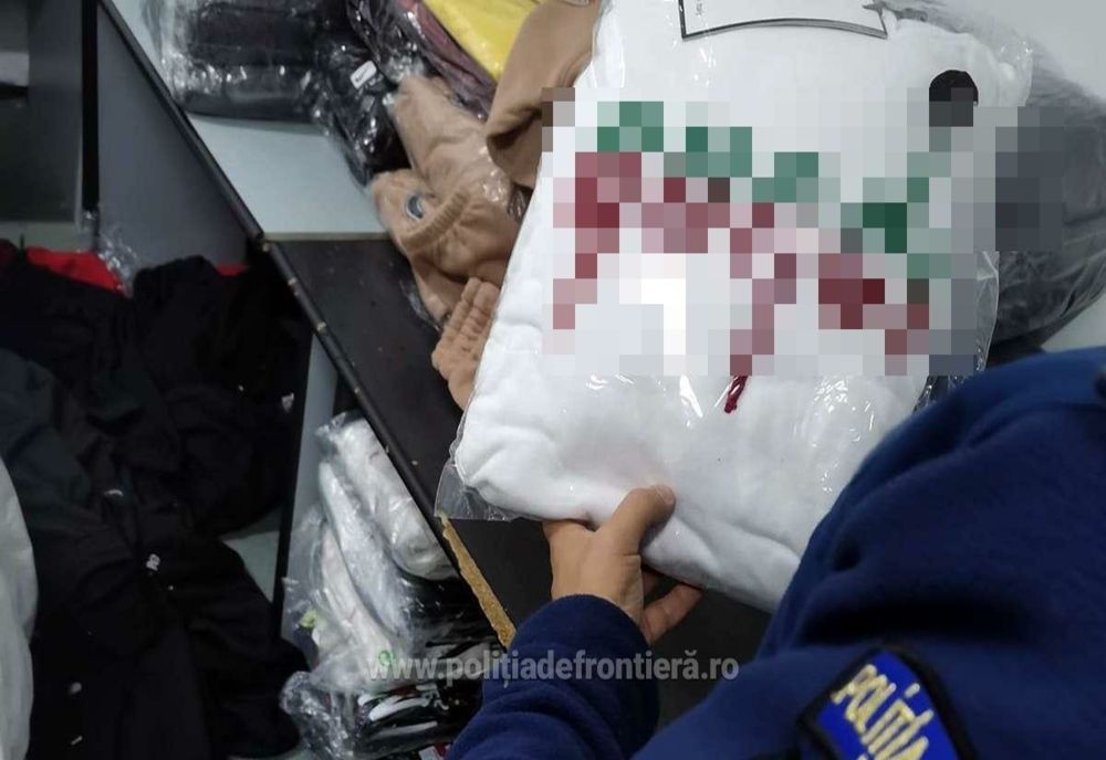 Bunuri contrafăcute, estimate la o valoare de peste 280.000 lei, descoperite la P.T.F Giurgiu