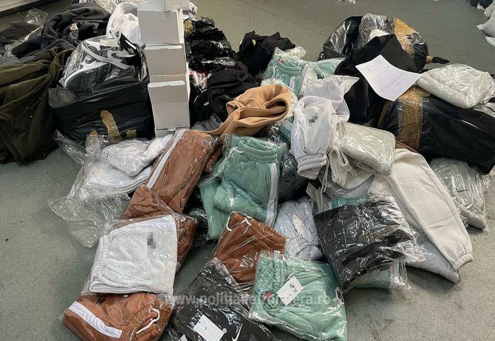 Bunuri contrafăcute în valoare de 88.000 lei, reţinute de poliţiştii de frontieră de la Giurgiu