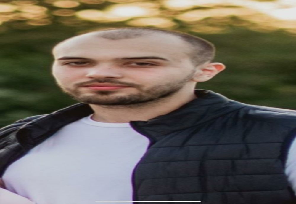 Tânăr de 23 de ani, dispărut de 11 zile, căutat de familie şi autorităţi. Dacă l-aţi văzut, sunaţi la 112 