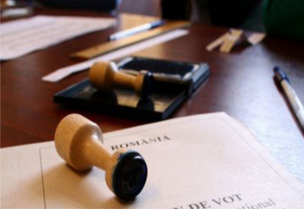 MINISTERUL EDUCAȚIEI, DESPRE ȘCOLILE ÎN CARE VOR FI SECȚII DE VOTARE: ÎN ZILELE DE VINERI NU SE IMPUNE SUSPENDAREA CURSURILOR 