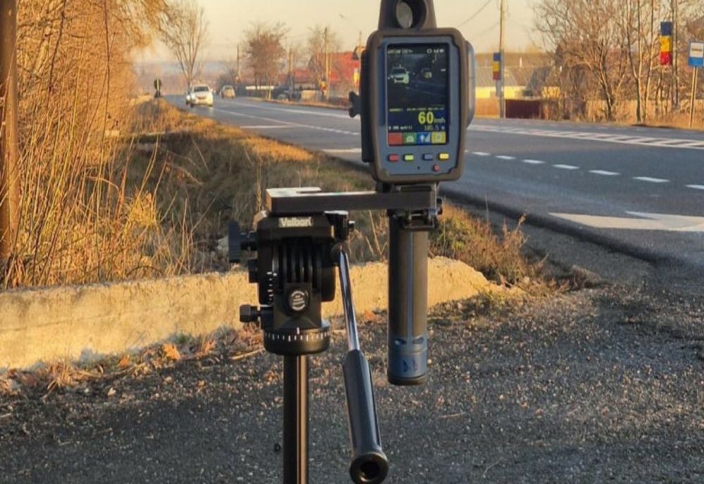 POLIȚIA ROMÂNĂ, NOI PRECIZĂRI DESPRE CAMERELE NOI DE PE ȘOSELE: AMENZI AUTOMATIZATE PENTRU DEPĂȘIREA VITEZEI LEGALE