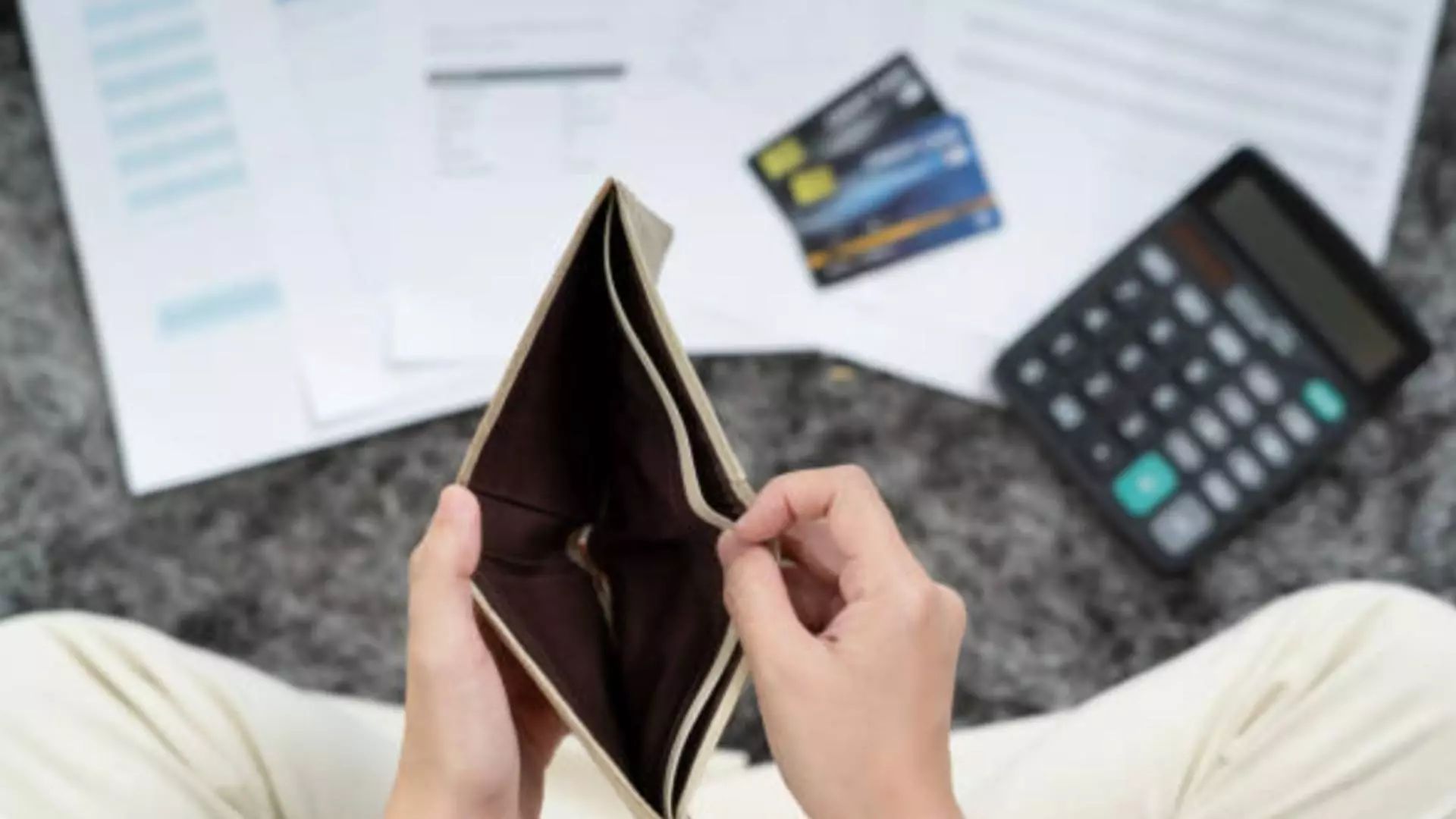 „Panoul de onoare” al datornicilor