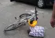 Biciclist accidentat grav pe DJ 401. Nu s-a asigurat la schimbarea direcției de mers