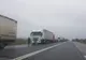 Zeci de camioane așteaptă pe DN 5 să intre în Vama Giurgiu