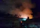 Acum. Casă bătrânească mistuită de flăcări, la Hotarele. Pompierii acționează pentru limitarea propagării incendiului