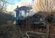 Un bărbat din Stăneşti şi-a înjunghiat soţia şi apoi a incendiat casa în care locuiau