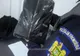 Parfumuri şi articole vestimentare contrafăcute, descoperite de poliţiştii de frontieră giurgiuveni 