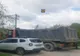 Giurgiu. Autoutilitară plină cu deşeuri din construcţii, confiscată în timpul unei razii a poliţiştilor în Mihăileşti