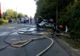 Un autoturism a luat foc în urma unui accident rutier. Pompierii au  intervenit