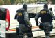 Kilograme de droguri și sume de bani, confiscate de polițiști