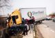Accident rutier pe DN 5, la Remuș. Un TIR a ieșit în decor și a făcut prăpăd