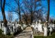 Giurgiuvenii NU pot să efectueze lucrări de îngrijire a locurilor de veci, în această perioadă. Mersul la cimitir se sancționează cu amendă