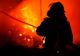 Incendiu puternic la un atelier auto din Giurgiu. Două echipaje de stingere au intervenit la fața locului