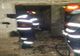 Bătrân din Petru Rareș, asistat medical după ce casa în care locuia a fost cuprinsă de un incendiu