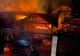 Incendiu în localitatea Ghionea. Un tânăr a suferit arsuri în zona membrelor inferioare